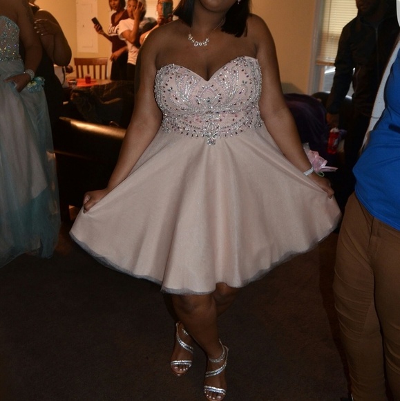 Prom Dress - Picture 4 of 4